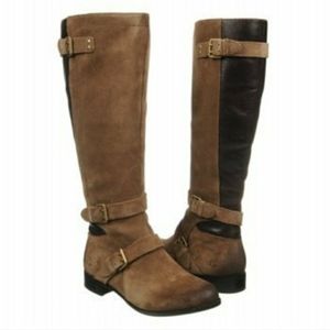 UGG Cyndee Suede Boots